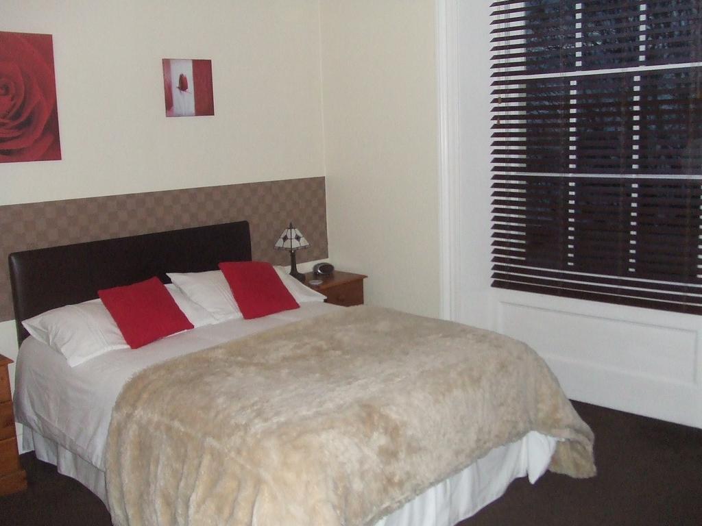 Alister Guest House Saint Helier Jersey Екстериор снимка